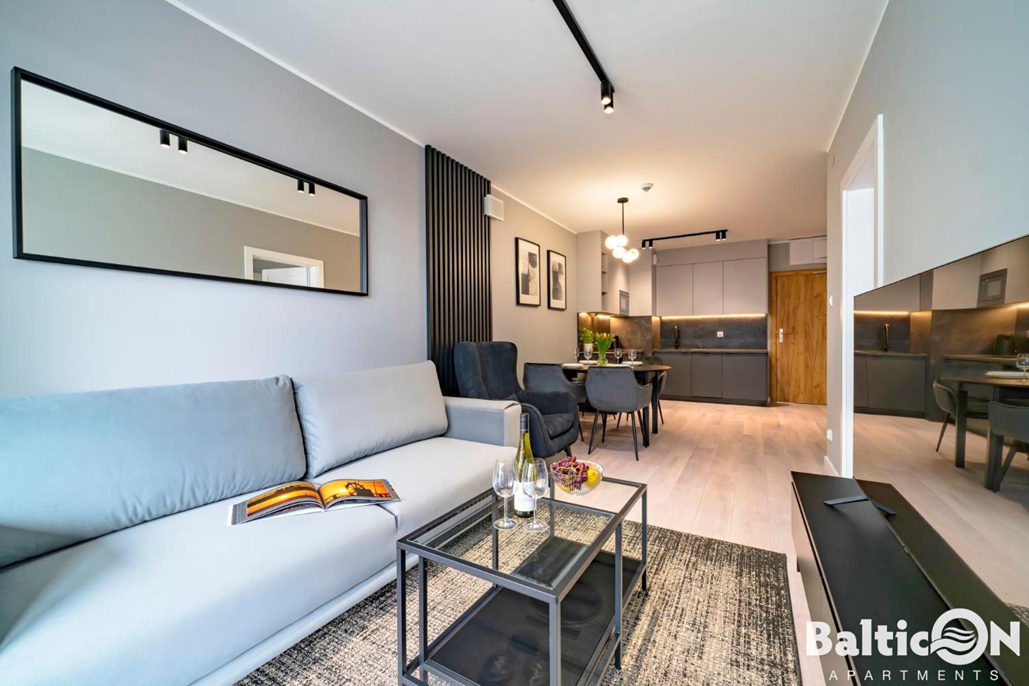 Apartamenty Balticon Kasprowicza Parking Inclusive 科沃布热格 外观 照片