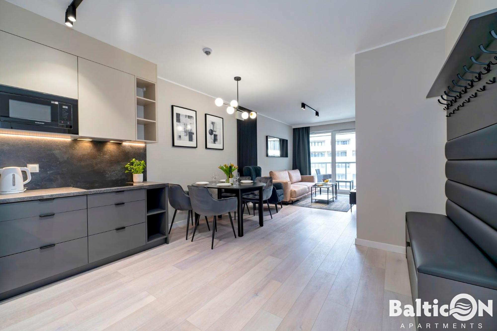 Apartamenty Balticon Kasprowicza Parking Inclusive 科沃布热格 外观 照片