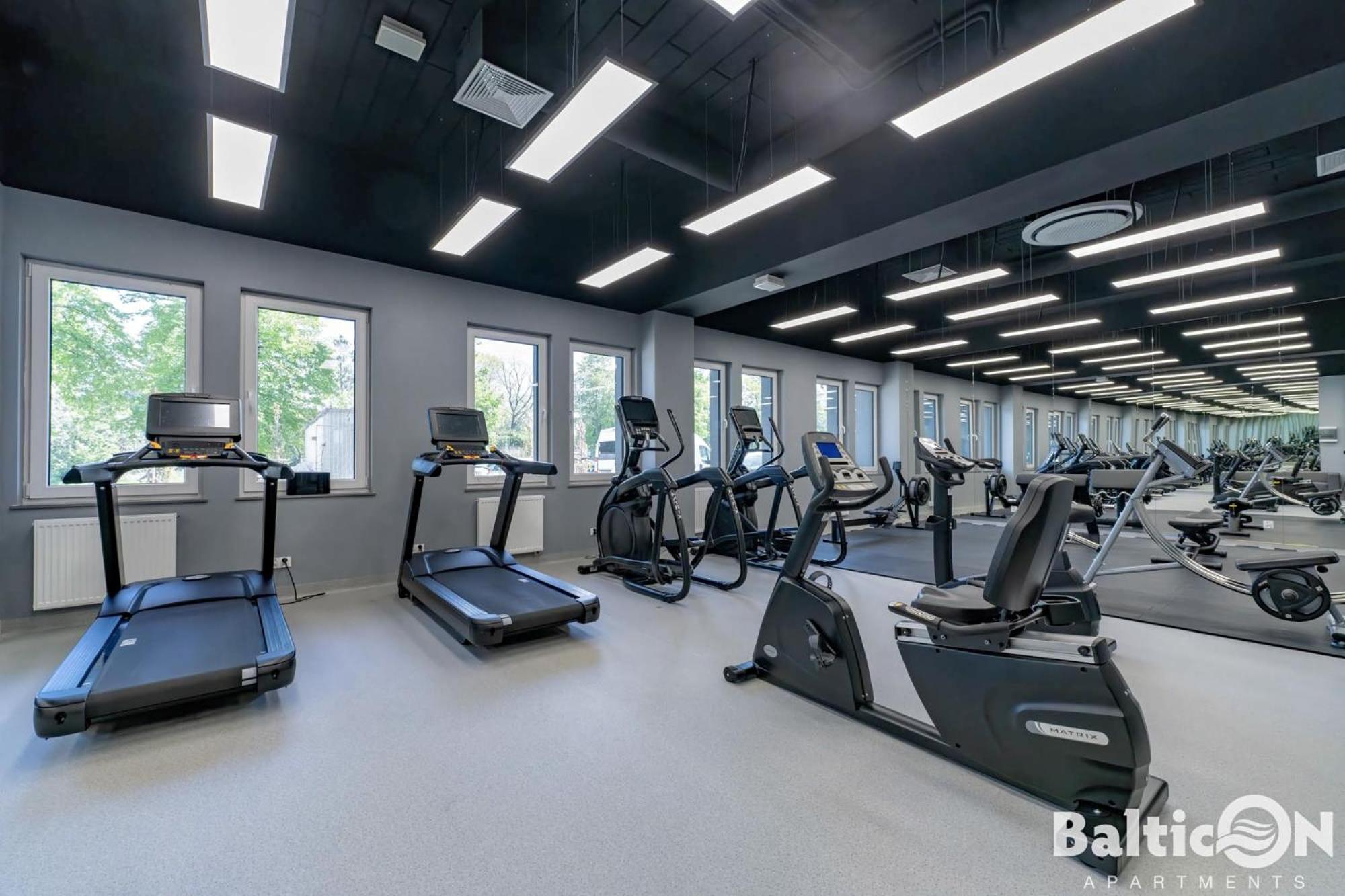 Apartamenty Balticon Kasprowicza Parking Inclusive 科沃布热格 外观 照片